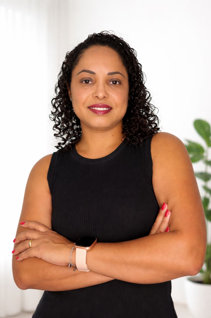 Esther Alves de Oliveira Vieira